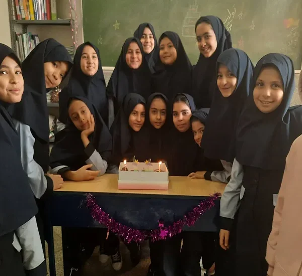 تولد سوگند در مدرسه 600x550